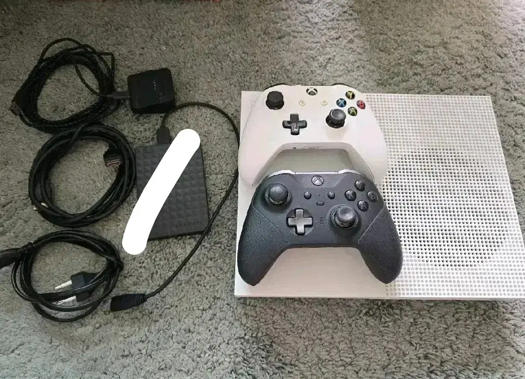 Xbox One S